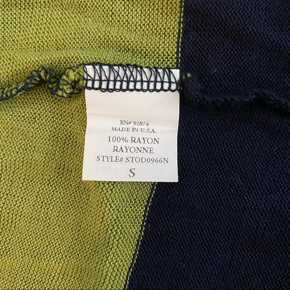 Splendid Classic Cardigan - Picture 4 of 4